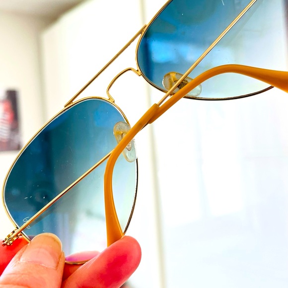 Ray Ban Aviators Gold Frames Rainbow Lenses - Picture 1 of 9